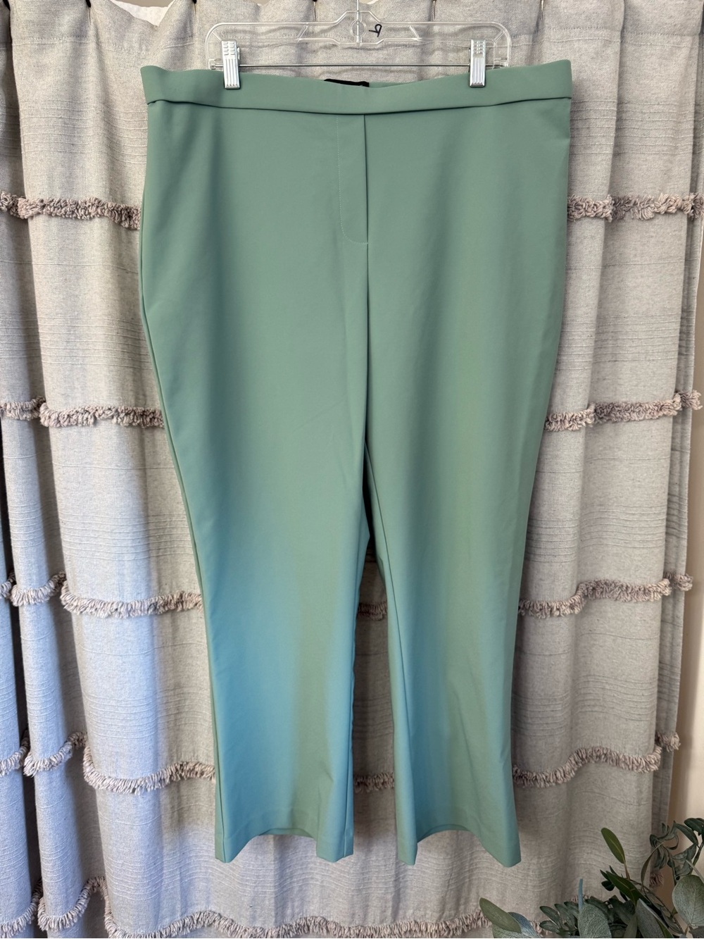 Rachel Zoe Sage Pull On Dress Pant Slight Flare Crop Tailored Look SIZE 1X